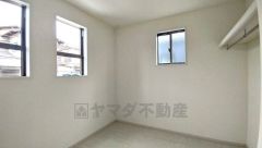 オープンクローゼットはお部屋を広く感じられます＾＾