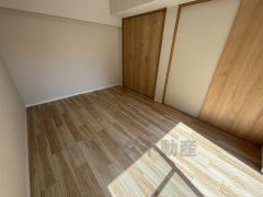 寝室としてももちろん。書斎や子供部屋としての利用も可能です＾＾