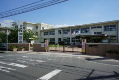 加布里小学校