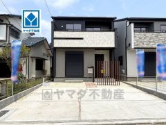 スーパーやコンビニなども近く周辺環境充実。快適でゆとりのある生活空間で新生活を始めましょう＾＾