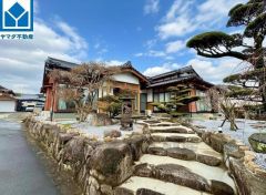 四季を映す日本庭園とともに暮らす、和の邸宅