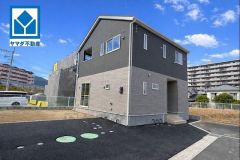 筑前深江駅まで徒歩7分×住環境良好。毎日を快適にする立地です