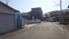 現地（2026年2月）撮影 前面道路：西側7.0ｍ～7..2ｍ