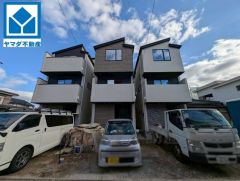 2号棟　小・中学校が徒歩10分以内。通学の負担が少なく、お子様も安心して通える環境