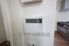 おいだき機能つきなのでお風呂に入る時間が異なるご家庭には嬉しいですね。ボタン一つで快適で便利な生活が＾＾