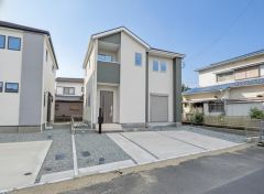 最新の設備で気持ちの良い新生活を送りませんか。毎日のお料理やバスタイムが楽しみになりますね。お気に入りの家具とインテリアで素敵な部屋を作りましょう。