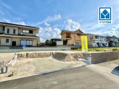 地下鉄七隈線「梅林」駅まで徒歩約9分。毎日の通勤・通学にも便利な立地です＾＾