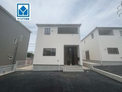 2号棟:4LDK　LDK18帖　和室有　主寝室に広々WIC有