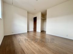 2面採光を確保した爽やかな風を感じて起きる朝は、快適生活の始まりに。