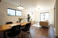 将来にわたって住みやすくプランニングを重ねて設計された間取で日々の生活をしやすい動線を考えた居住空間を創り上げております＾＾