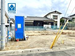 B号棟 小学校が徒歩7分以内。通学の負担が少なく、お子様も安心して通える環境