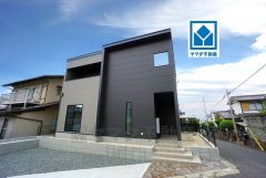 完成しました＾＾オープンハウス開催中。内覧も受付してますのでお気軽にお問い合わせください＾＾ 家計にも環境にも優しいオール電化住宅＾＾