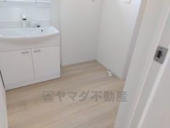 室内洗濯機置場。