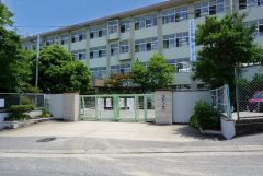 南片江小学校