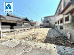 生の松原エリアの落ち着いた住環境。角地の新築戸建