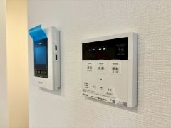 ボタン一つで追い炊き・湯沸かし可能
