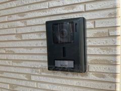 カメラ付きインターフォンです。