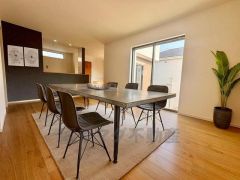 画像はCGによるイメージです。 18.7帖のリビングは長方形で家具が配置しやすい間取りとなっています＾＾ お気に入りの家具とインテリアで素敵な部屋を作りましょう。