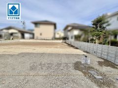 収納力と機能性を両立した3階建の新築戸建