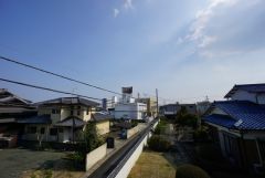 抜け感があり、陽当たりに期待できます＾＾