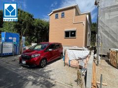 敷地面積広々50坪以上＾＾南面バルコニー。ランドリールーム有＾＾快適でゆとりのある生活空間で新生活を始めましょう＾＾