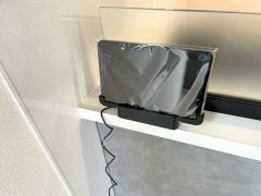 タブレット付きインターフォンを採用