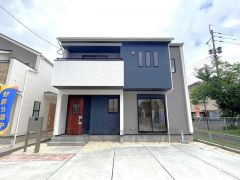 閑静な住宅街でのんびりとした住環境＾＾四箇田小学校徒歩9分、スーパーまで徒歩7分の生活便利な物件＾＾