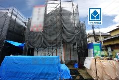現地（2025年6月）撮影。 2号棟。閑静な住宅地。