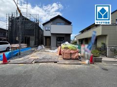西鉄バス「唐木」まで徒歩4分（約320ｍ）　毎日の通勤・通学にも便利な立地です。