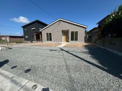 カースペースは4台以上。