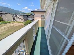 陽当たり良好な南側バルコニーで心地よい毎日を実現