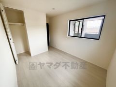 居室としてももちろん、収納や書斎、お子様のプレイスペースにも＾＾使い勝手が良さそうです＾＾