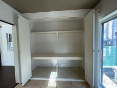 和室には押入を設けています。お布団や来客用の座布団、扇風機やヒーターなどの季節家電の収納スペースとしても便利です。