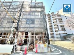 1号棟は角地4LDK　