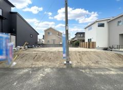 小・中学校が徒歩11分以内。通学の負担が少なく、お子様も安心して通える環境