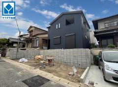 現地写真（2026年3月撮影）最新の設備で気持ちの良い新生活を送りませんか。毎日のお料理やバスタイムが楽しみになりますね。お気に入りの家具とインテリアで素敵な部屋を作りましょう。