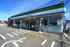 ファミリーマート　糸島加布里