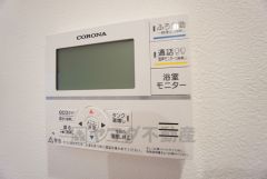 おいだき機能つきなのでお風呂に入る時間が異なるご家庭には嬉しいですね。ボタン一つで快適で便利な生活が＾＾