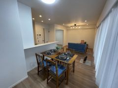 家族が集まる開放的なリビング。思い思いの時間を過ごしたり、家族みんなで食事をしたり、素敵な団らんの場になりますね＾＾