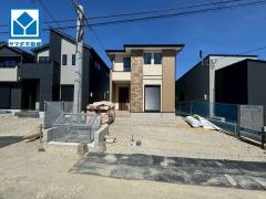 3号棟。落ち着いた住宅地内で快適な生活を実現してみませんか。周辺の買い物施設等が充実しており生活環境が整っています。