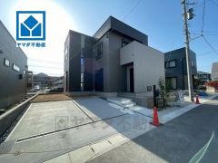 閑静な住宅街でのんびりとした住環境＾＾田村小学校徒歩6分、田隈中学校徒歩14分とお子様にも嬉しい環境です＾＾