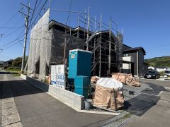 JR鬼塚駅：徒歩15分 久里小学校：徒歩17分 トライアル唐津中原店：徒歩5分