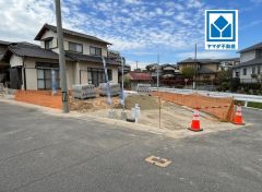 角地。明るく風通しの良い快適な住まいです。