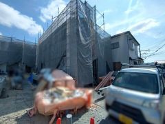 北側公道：約6.3ｍ～6.7ｍ