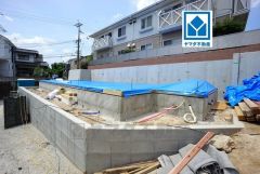 地下鉄七隈線「七隈」駅徒歩11分。カースペース2台。お問い合わせお待ちしております＾＾