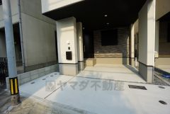 前面道路も広く駐車しやすいです＾＾