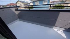 陽当たりの良いバルコニーです。