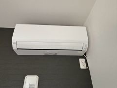 エアコン付き＾＾真夏や真冬の引っ越しでも、その日から快適に過ごせます。