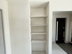 玄関横の収納