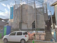 スーパーや小学校なども近く周辺環境充実。快適でゆとりのある生活空間で新生活を始めましょう＾＾